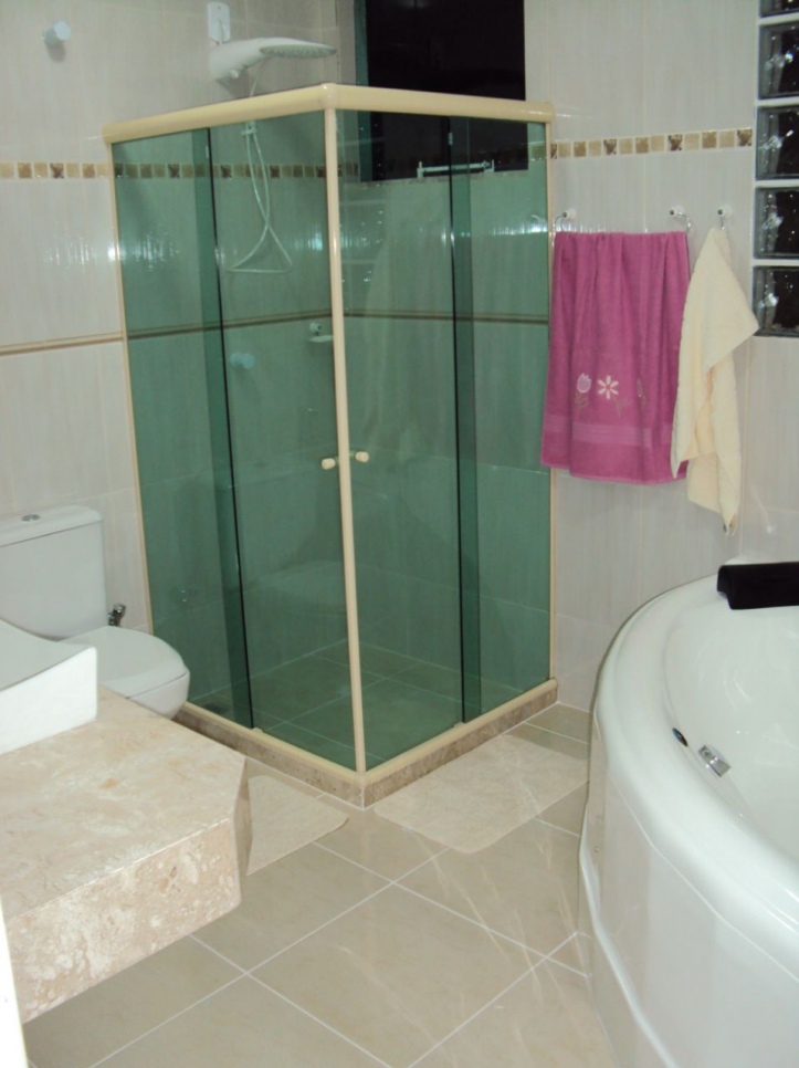 Casa à venda com 4 quartos, 220m² - Foto 8