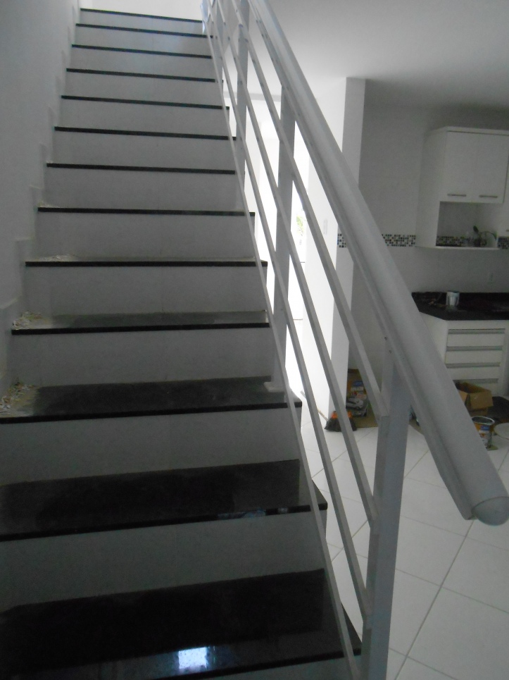 Casa à venda com 3 quartos, 110m² - Foto 5