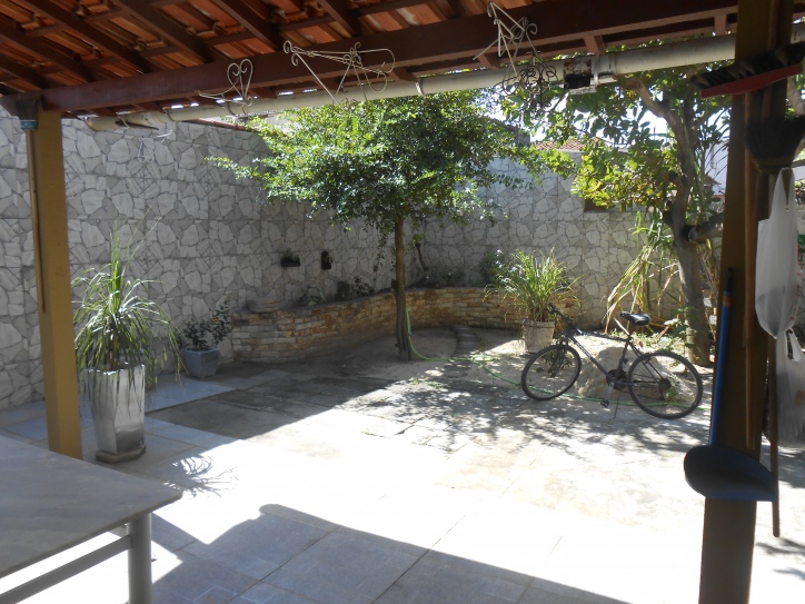 Casa à venda com 4 quartos, 120m² - Foto 16